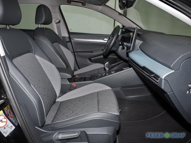 Volkswagen Golf 1.5 TSI Variant