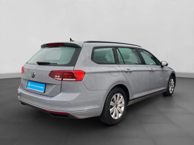 Volkswagen Passat 1.5 TSI DSG Variant