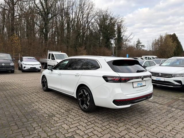 Volkswagen Passat DSG R-Line Variant