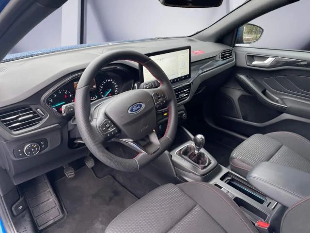 Ford Focus ST Line Wagon