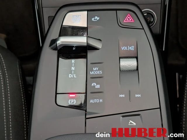 BMW 218 218d Active Tourer Sedan