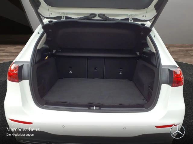 Mercedes-Benz B 200 Progressive Sedan