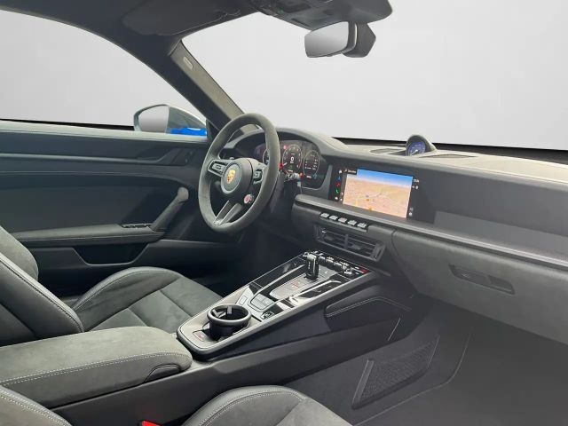 Porsche 992 Carrera Coupé GTS