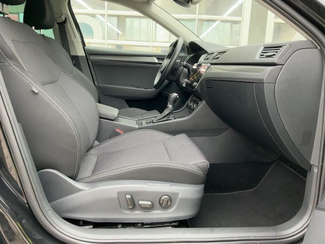 Skoda Superb 2.0 TDI Combi Style Style