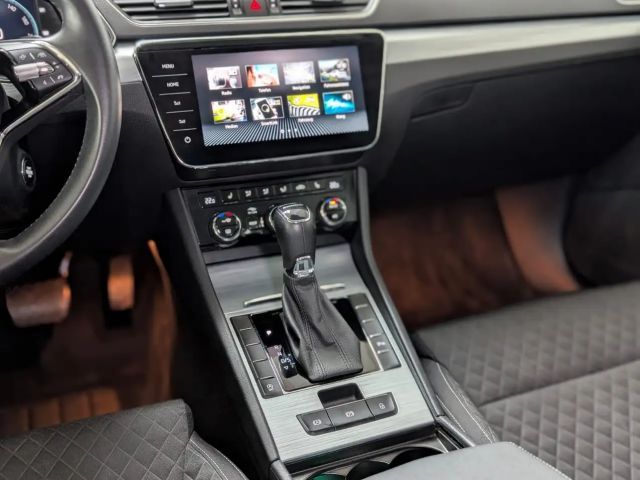 Skoda Superb 2.0 TDI Ambition Combi