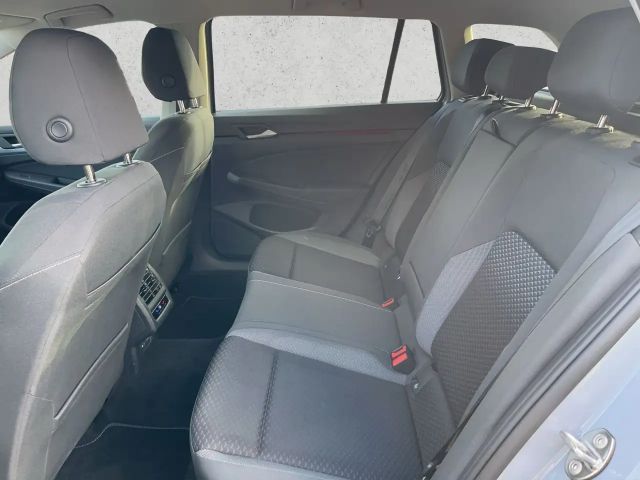 Volkswagen Golf 1.5 eTSI DSG Golf VIII