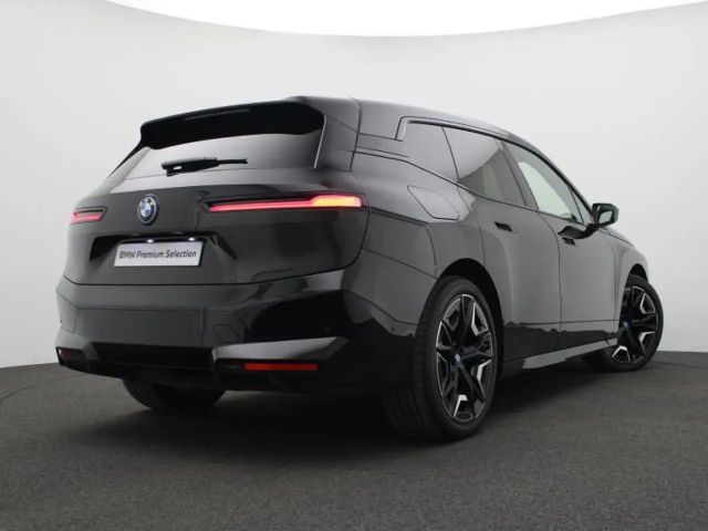 BMW iX LUCHTVERING - LASERS - SKY LOUNGE - SPORT PACK