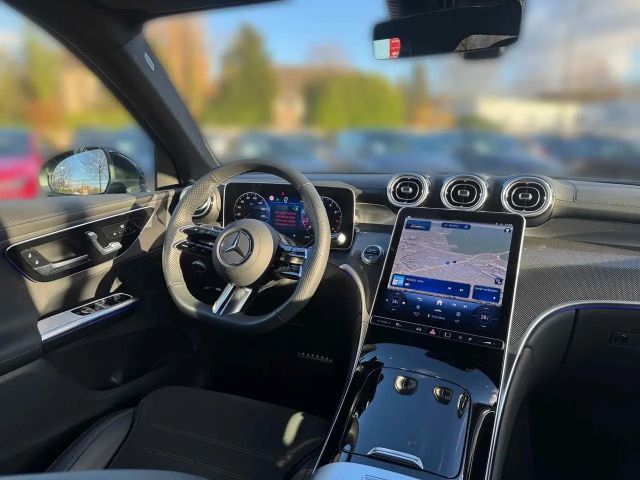 Mercedes-Benz GLC 300 4MATIC AMG Line