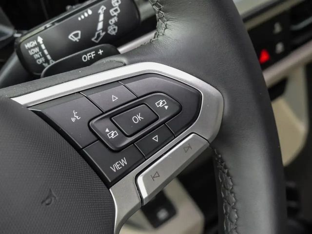 Volkswagen Multivan 2.0 TDI DSG Life T7