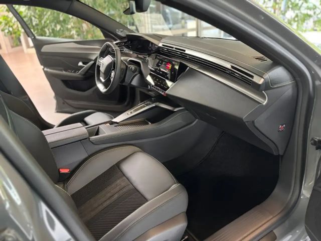 Peugeot 408 GT-Line Hybrid