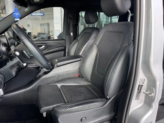 Mercedes-Benz V 300 AMG Line V 300 d