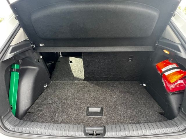 Skoda Fabia FABIA 95PS 5-Gang*LED*PDC*SHZ*SmartLink*Allwette