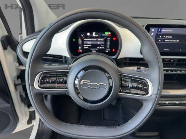 Fiat 500e Cabriolet*Tempomat*UConnect*Klima*AppleCarplay*