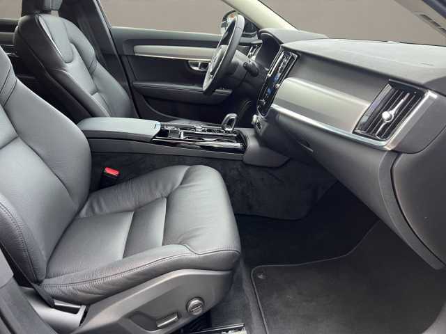 Volvo V90 AWD Core T6