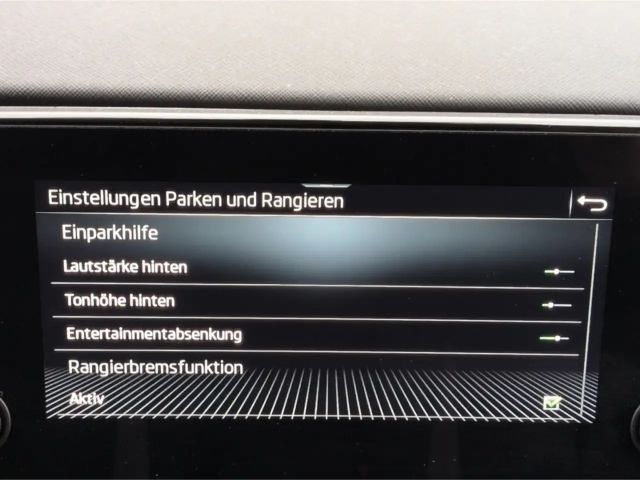 Skoda Scala Essence TSI*DSG AHK LED SHZ Tempo digCockp