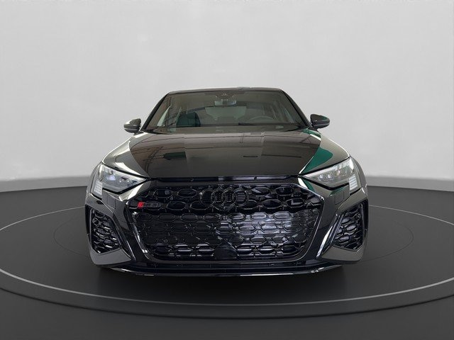 Audi RS3 Quattro S-Tronic Sedan