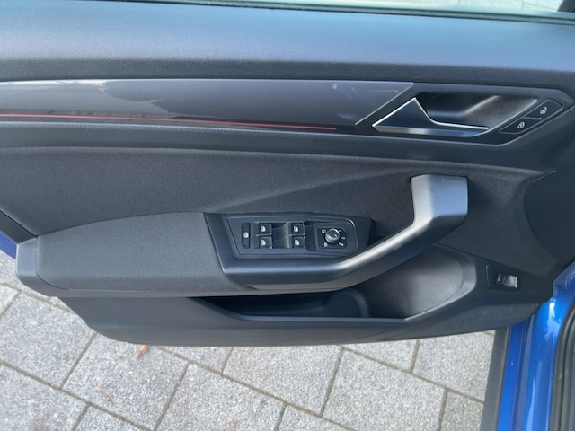 Volkswagen T-Roc 1.5 TSI Sport