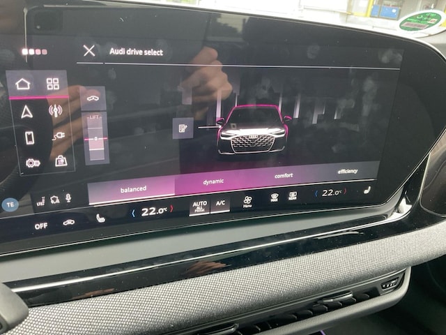 Audi A6 e-tron Quattro