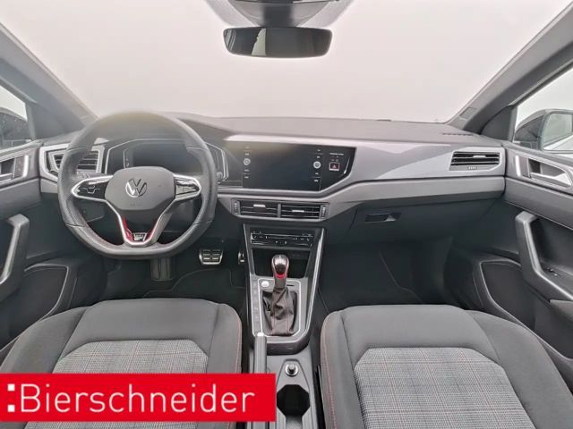 Volkswagen Polo 2.0 TSI DSG GTI