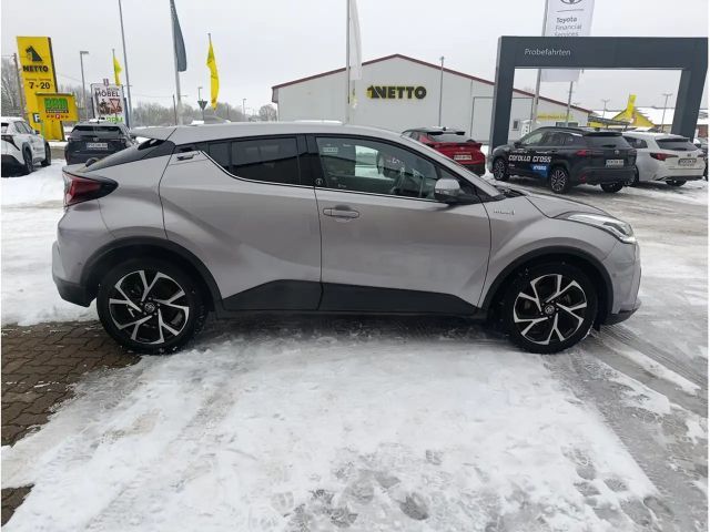 Toyota C-HR Hybride Team D