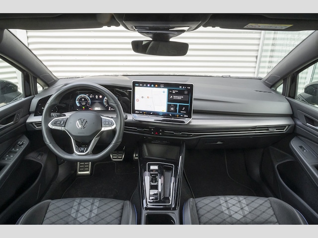 Volkswagen Golf R-Line Variant