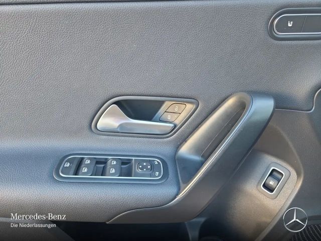 Mercedes-Benz A 250 A 250 e Style