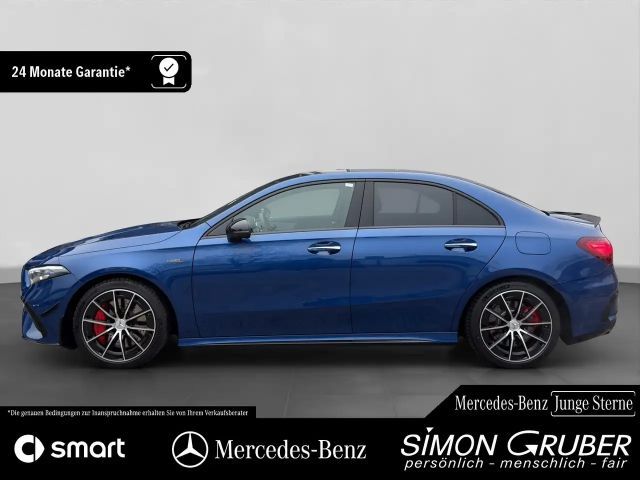 Mercedes-Benz A 35 AMG 4MATIC AMG Line