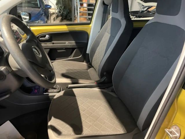 Volkswagen e-up! Style
