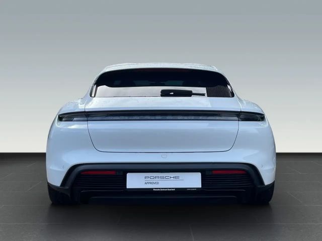 Porsche Taycan GTS Sport Turismo