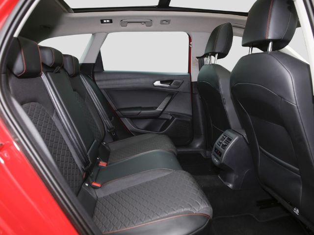 Seat Leon 2.0 TDI DSG FR-lijn Sportstourer