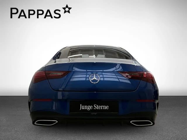 Mercedes-Benz CLA 200 AMG Line Coupé Premium