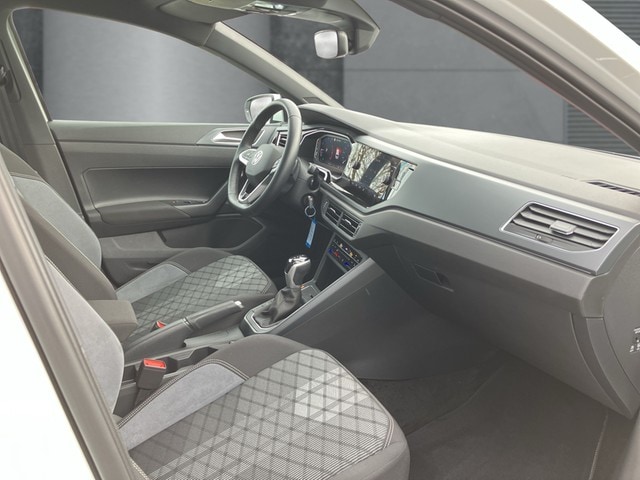 Volkswagen Polo 1.0 TSI DSG R-Line