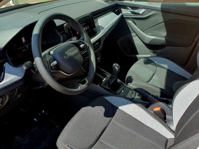 Skoda Kamiq Selection130*Rückfahrkam*SHZ*5j/100TKM Garantie