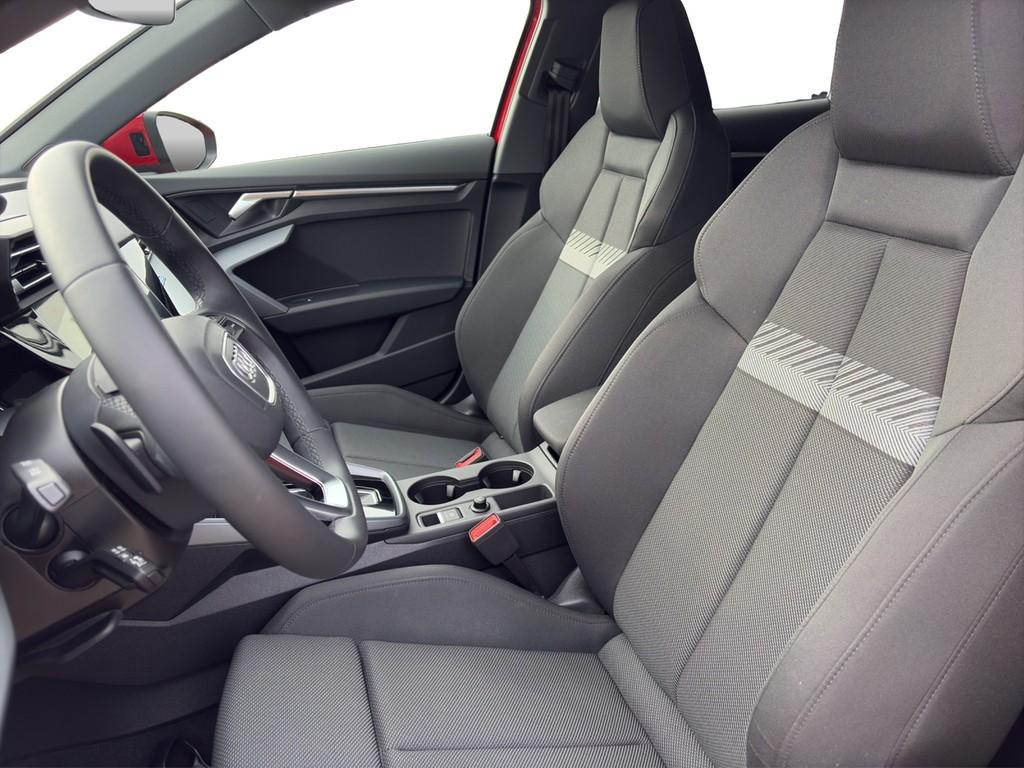 Audi A3 30 TFSI S-Line S-Tronic Sedan Sportback