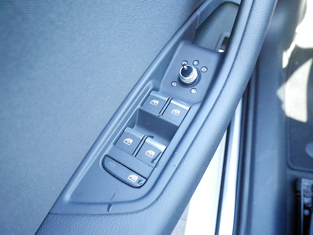 Audi A4 40 TFSI Avant S-Tronic