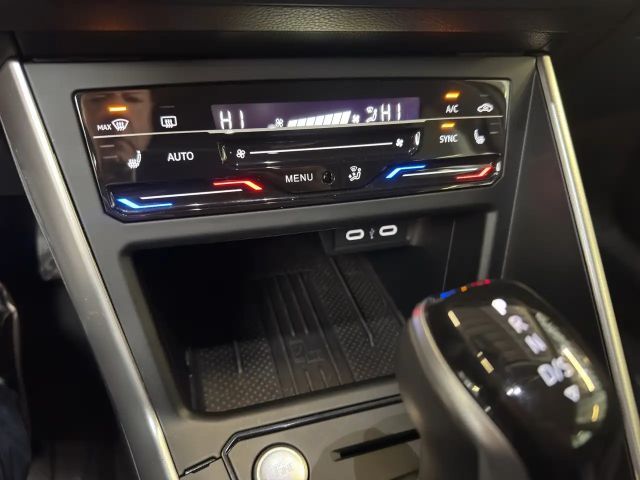 Volkswagen Taigo 1.0 TSI DSG Life