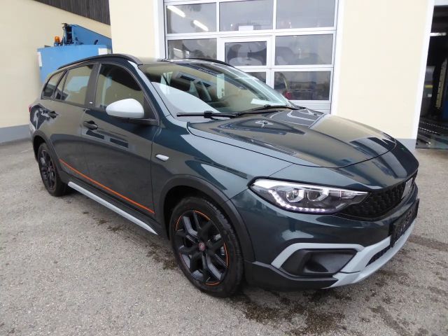 Fiat Tipo Hybrid 130 eDCT7 Garmin