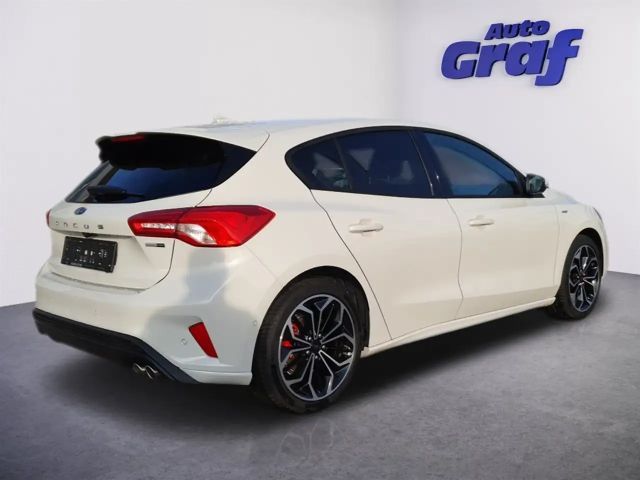 Ford Focus EcoBoost ST Line