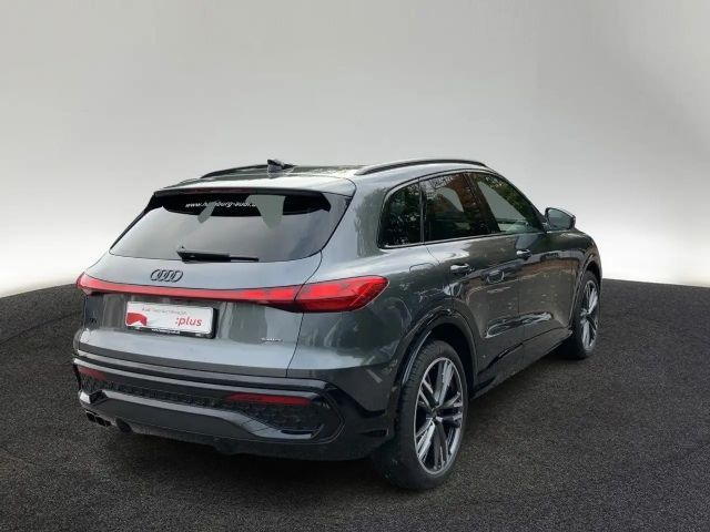 Audi Q5 Quattro S-Line S-Tronic