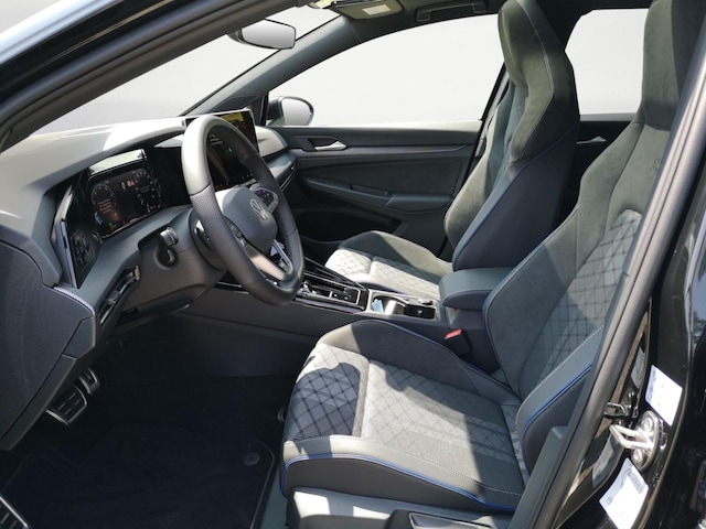 Volkswagen Golf 1.5 TSI DSG R-Line