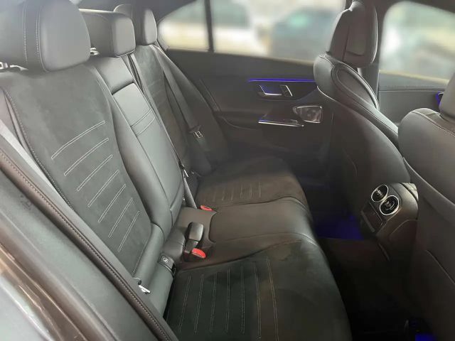 Mercedes-Benz C 300 AMG Line C 300 d Sedan