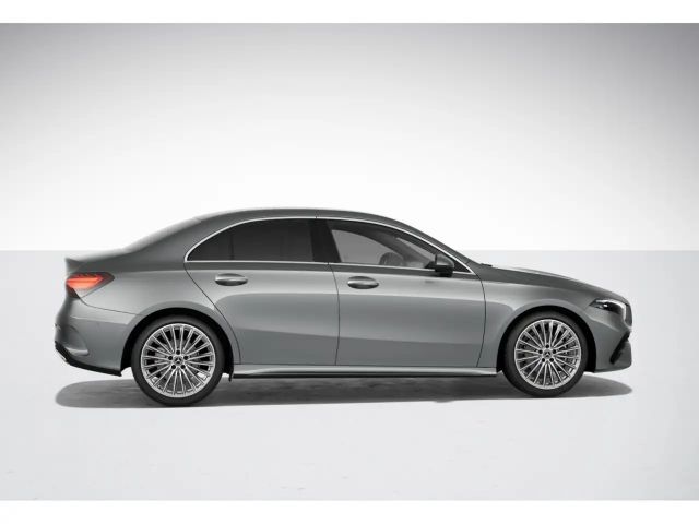 Mercedes-Benz A 180 AMG Line