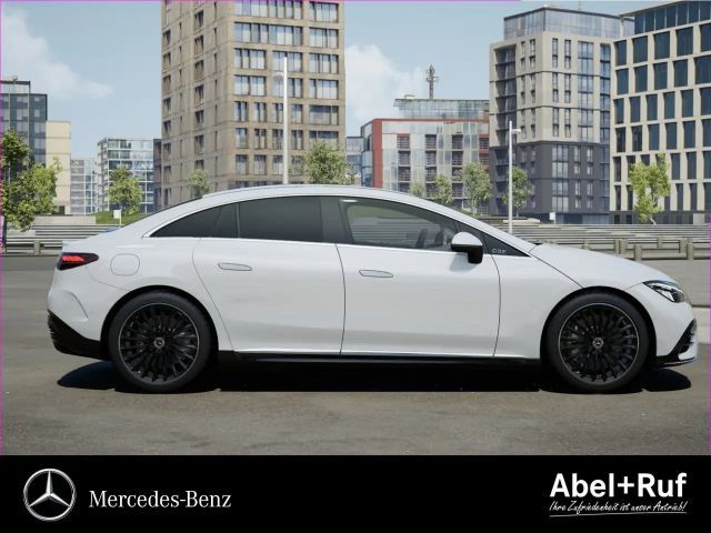 Mercedes-Benz EQE 300 AMG Line Sedan