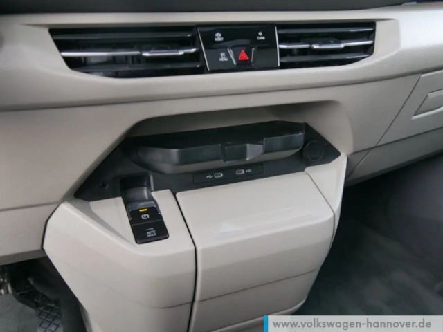 Volkswagen Multivan 2.0 TDI DSG Life T7