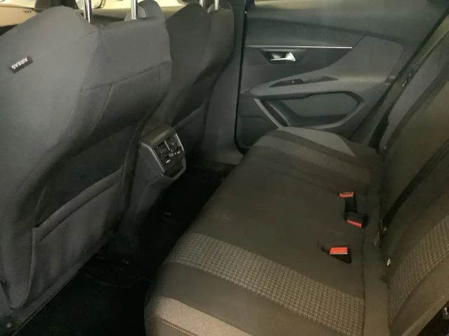 Peugeot 3008 Active Pack PureTech