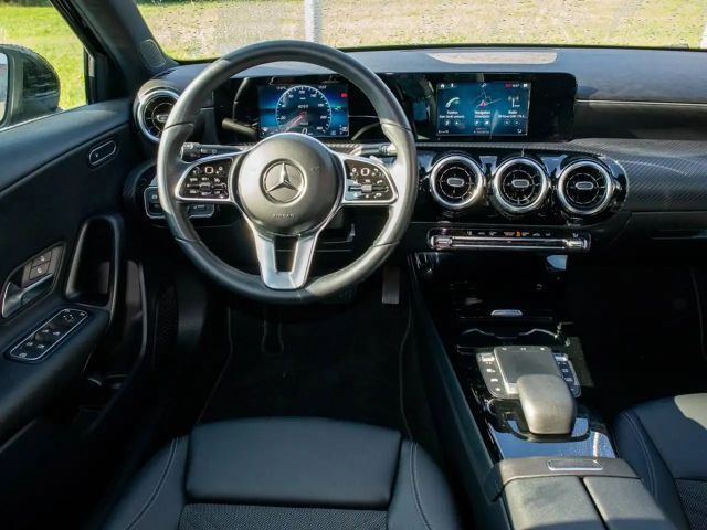 Mercedes-Benz A 200 Style