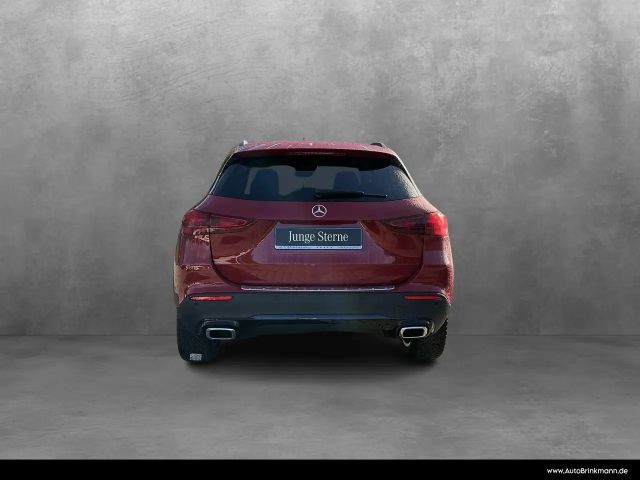 Mercedes-Benz GLA 200 Progressive