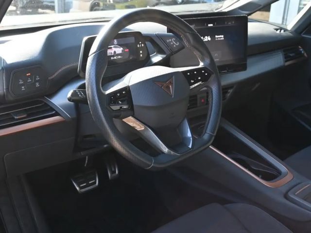 Cupra Born HUD LED PDC Kamera ACC