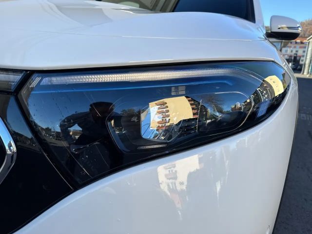 Mercedes-Benz EQB 250