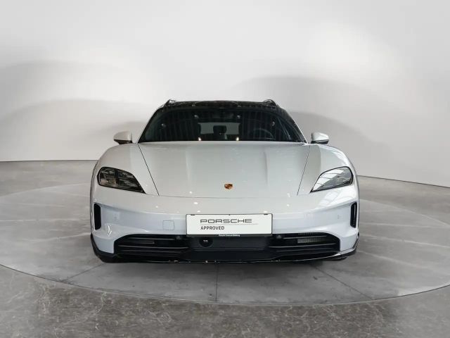 Porsche Taycan 4 Cross Turismo